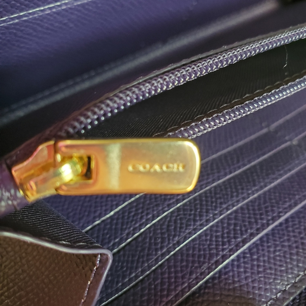 Coach Accordion Zip Wallet w/ Pocket - Picture 5 of 5